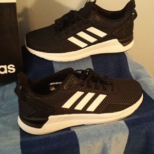 Adidas size 9.5
